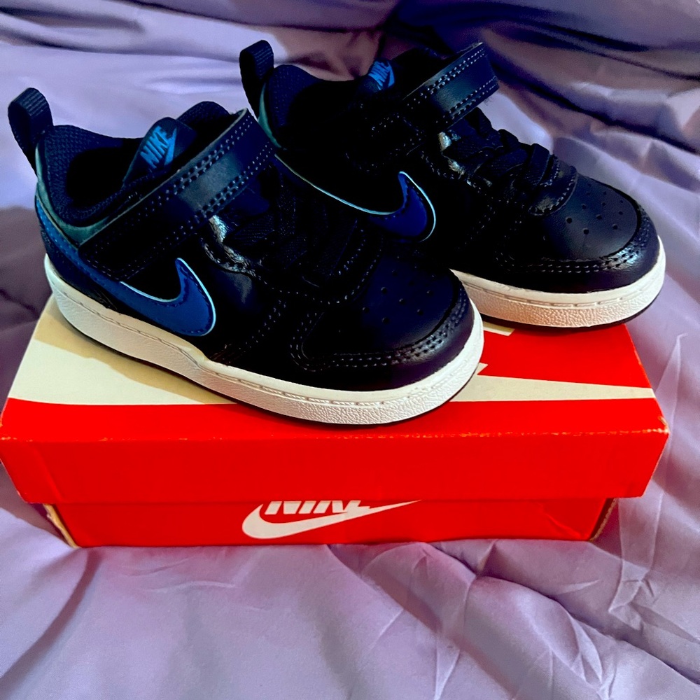Nike Kids Midnight Navy/ Imperial blue Marine Sneakers